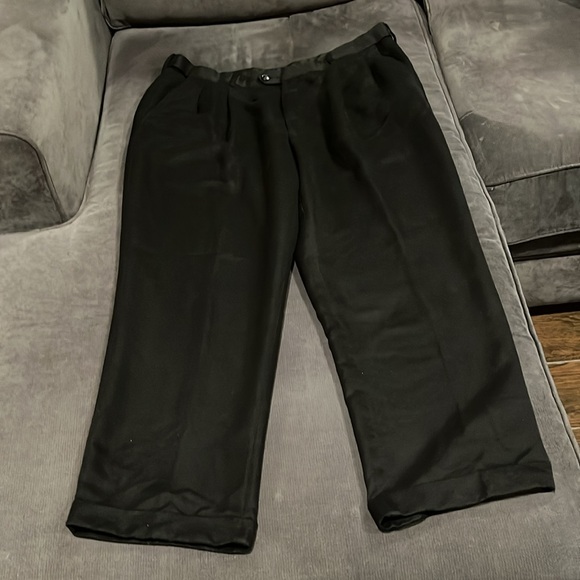 4 Pair of Black Men’s Slacks by Savane. Sz 38/29 in very good condition. - Picture 2 of 13